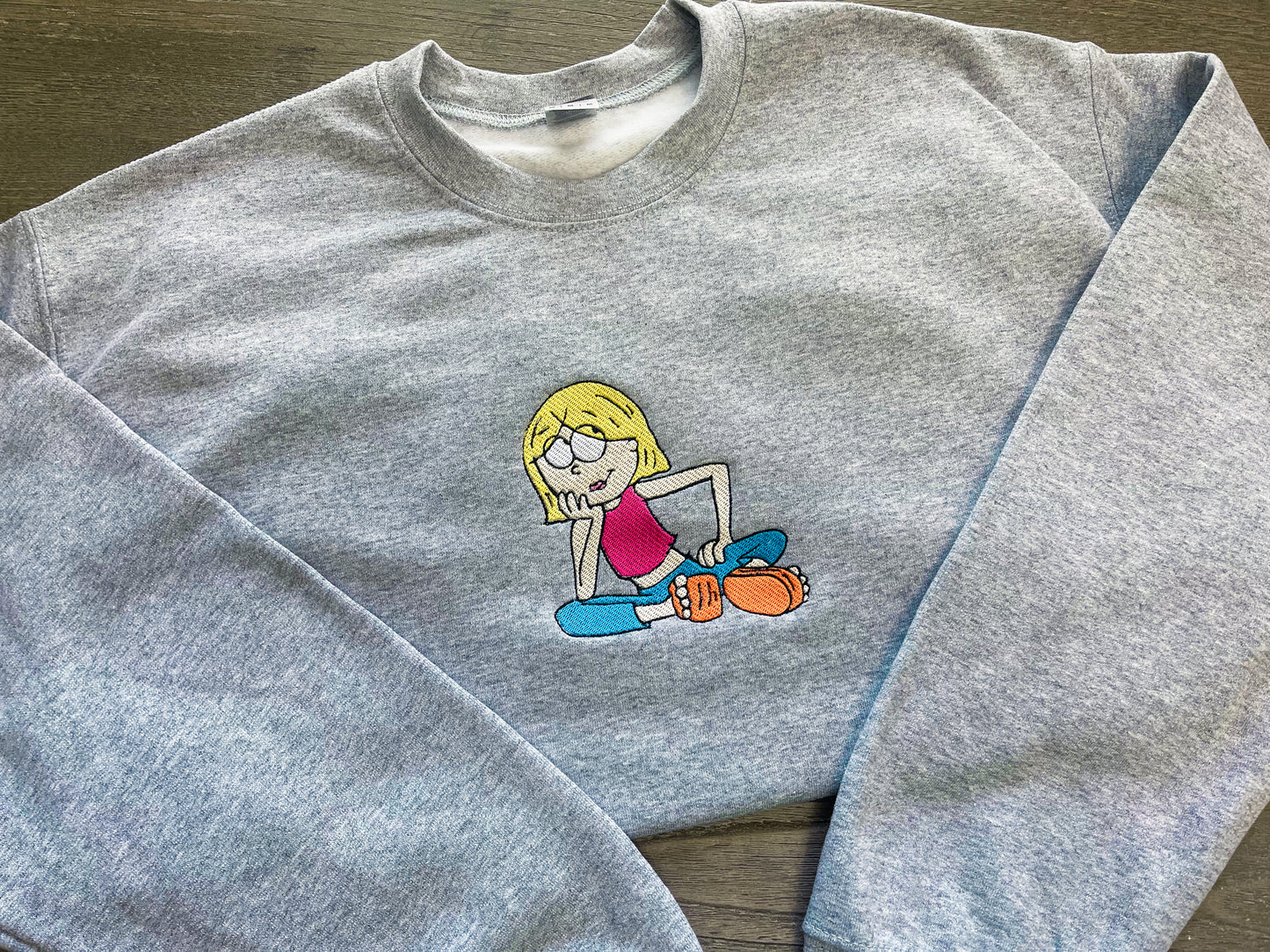Lizzie McGuire Embroidered Shirt/Sweatshirt